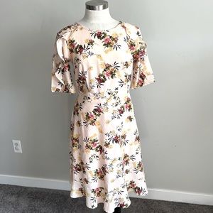 DOWNEAST Peach Floral summer midi dress - beautiful midi dress